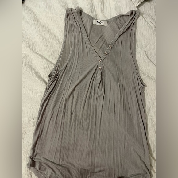 grey MOD soft ribbed tank - Picture 2 of 3